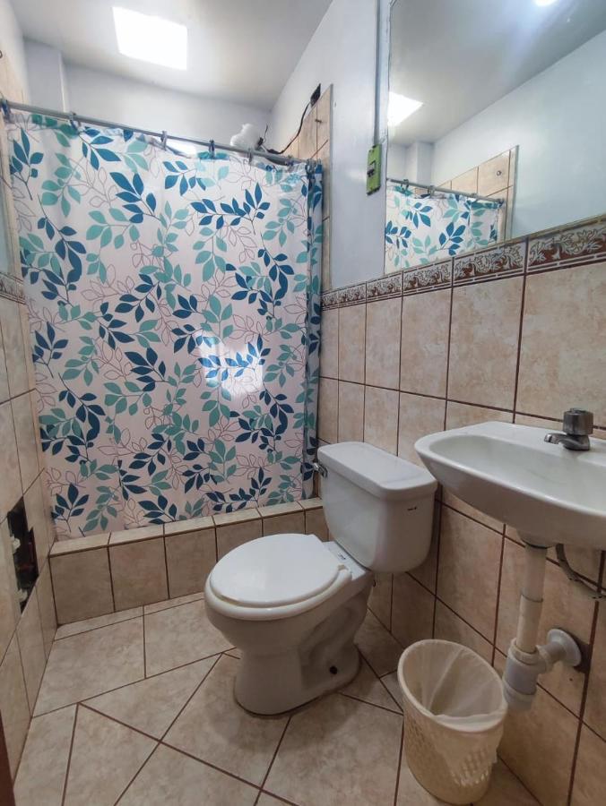 Hostal Continental Наска Экстерьер фото